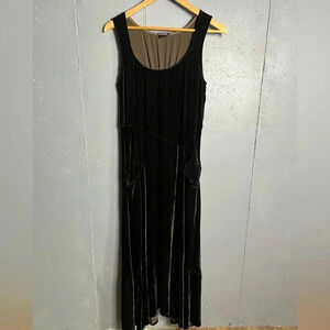 Grizas Velvet Long Dress in Black size Small